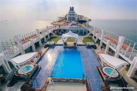 GENTING DREAM: Cruise Guide for First.